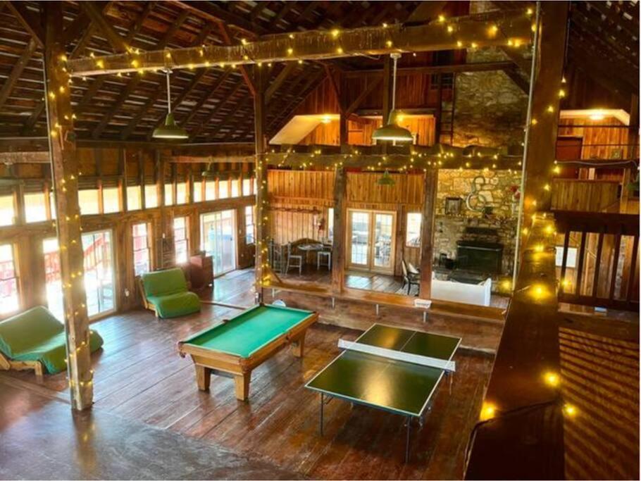 The Barn At Evermore: Riverfront Retreat W/Hot Tub Лурей Экстерьер фото