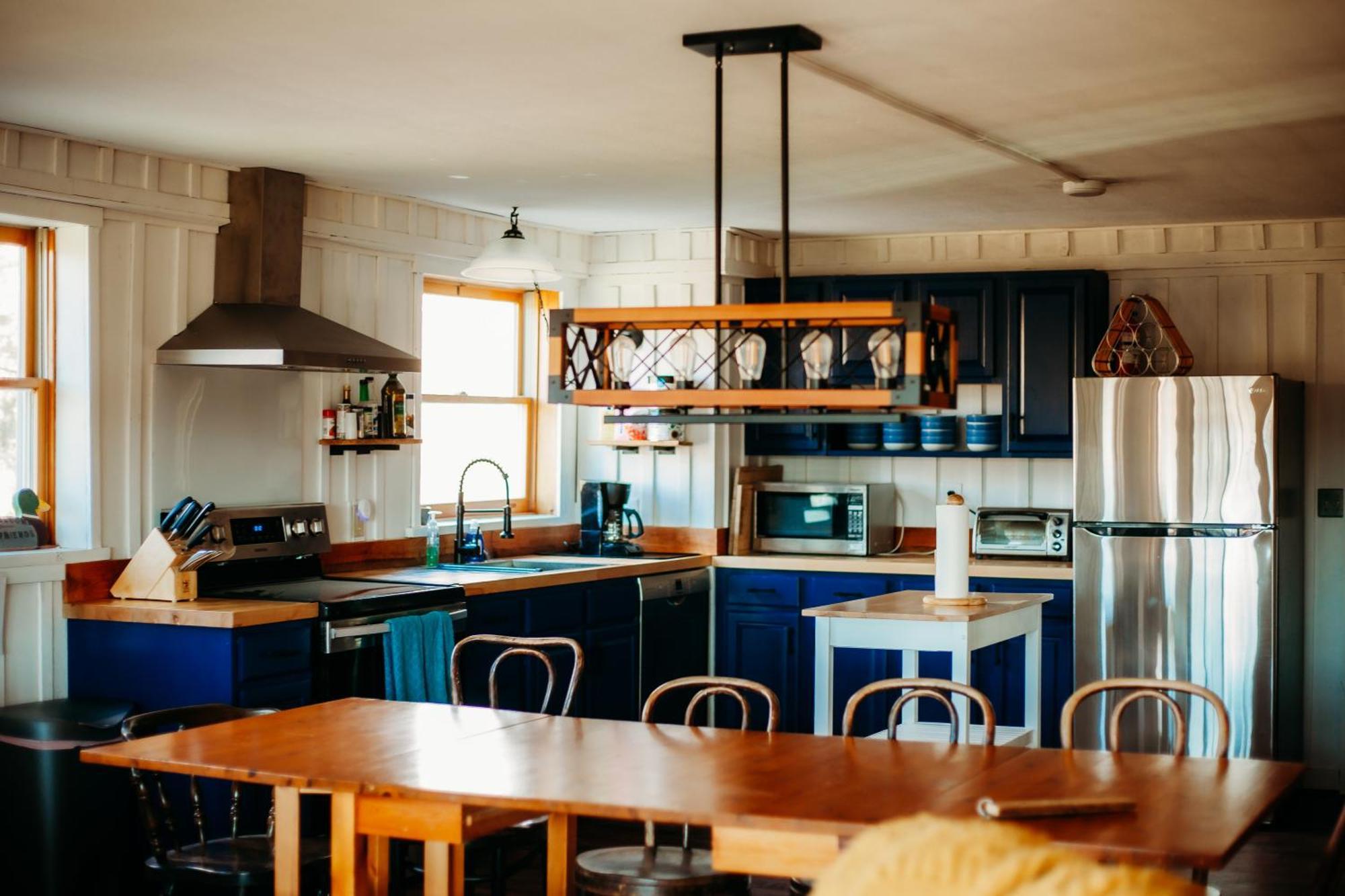 The Barn At Evermore: Riverfront Retreat W/Hot Tub Лурей Экстерьер фото
